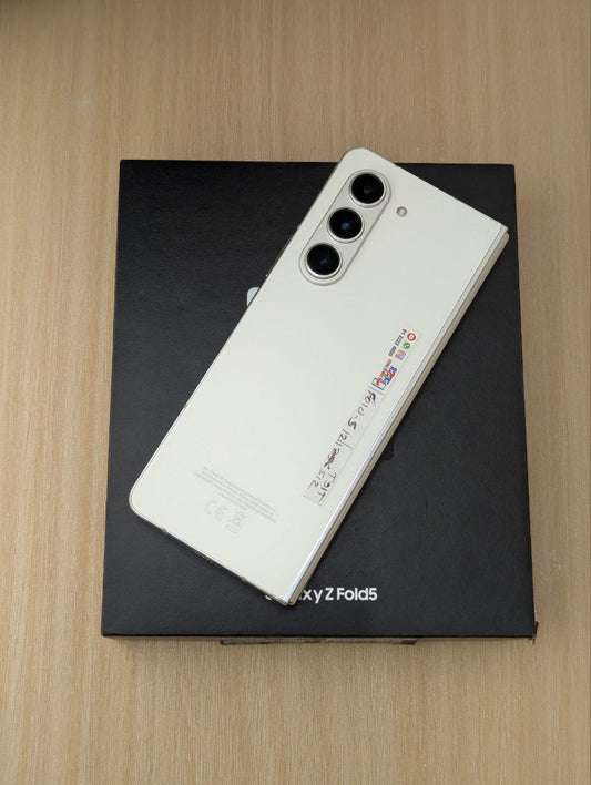 Samsung Galaxy Z Fold 5